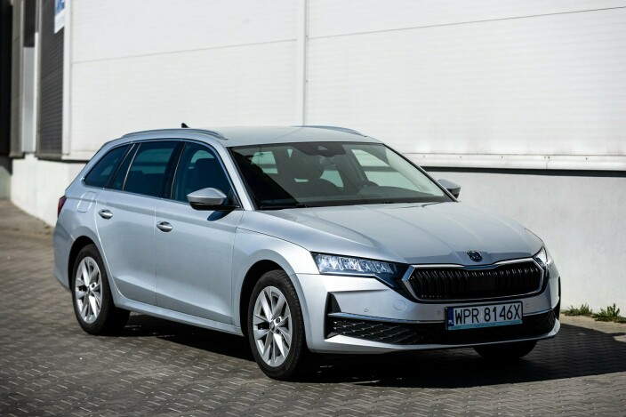 Skoda Octavia Combi Selection 1.5 TSI mHEV 150 KM